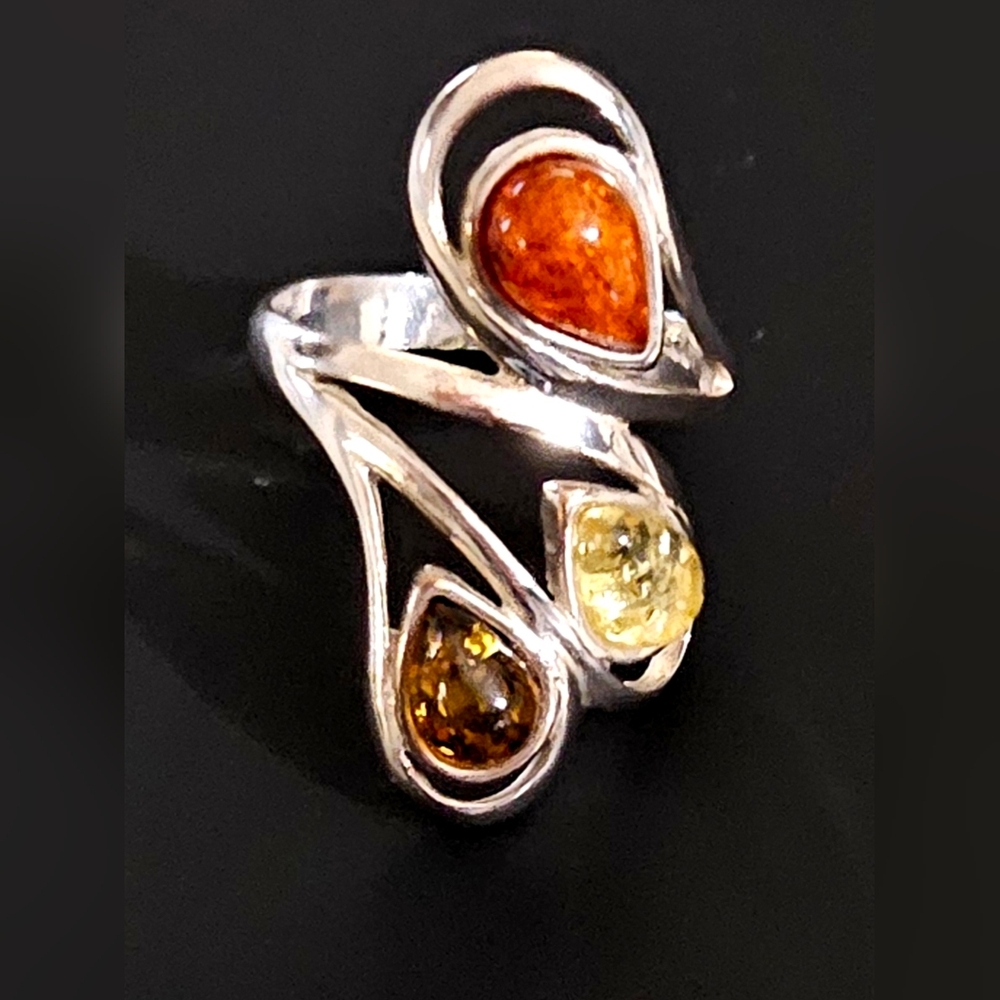 Ring Sz 7.5 Multicolor Baltic Amber and Sterling Silver Fabulous Statement Style